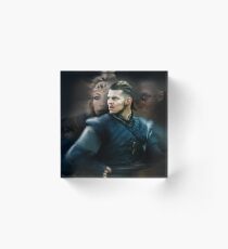 Ivar Acrylic Block