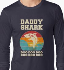 Daddy Shark Doo Doo Doo Vintage Fathers Day Dad Long Sleeve T-Shirt