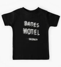 BATES MOTEL VACANCY Kids Tee
