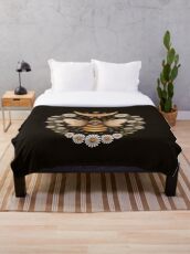 Honey moon Throw Blanket