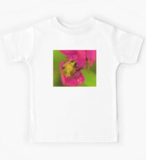BEE PASSION Kids T-Shirt