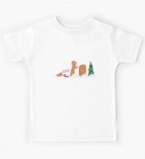 It's Christmas! Run for your lives! Kids Tee