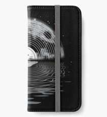 Moon Song iPhone Wallet/Case/Skin