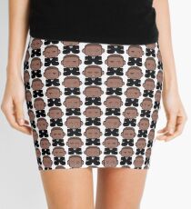 Flo POLITICO'BOT Toy Robot Mini Skirt