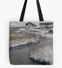 A river runs through it Tote Bag