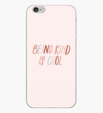 Vinilo o funda para iPhone Ser amable es genial
