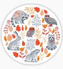 Märchenwald mit Tieren und Vögeln. Waschbären, Eulen, Hasen und kleine Küken. Sticker