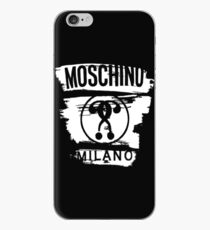 Moschino Milano Weißes Logo iPhone-Hülle & Cover