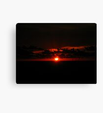 The Sun goes down Canvas Print