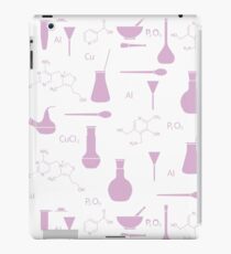 Scientific pattern. Chemistry, biology, medicine. iPad Case/Skin