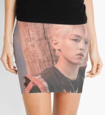 WANNA ONE WOOJIN Mini Skirt