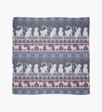 Pañuelo Fair Isle Knitting Cats Love // fondo violeta oscuro gatitos y detalles en blanco y violeta