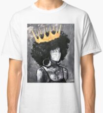 Naturally Queen II Classic T-Shirt