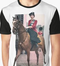 Elizabeth II's horse Graphic T-Shirt