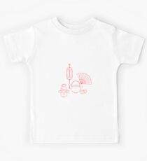 Chinese lantern, kettle, cups, fan, kagami mochi. Kids Tee