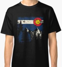 'Colorado Flag Moutain' Cool Colorado Flag Day Classic T-Shirt