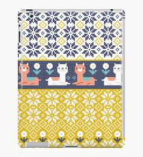 Alpaca Christmas Sweater Pattern iPad Case/Skin