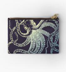 Retro Vintage Octopus Scuba Diver Marine biologist design Studio Pouch