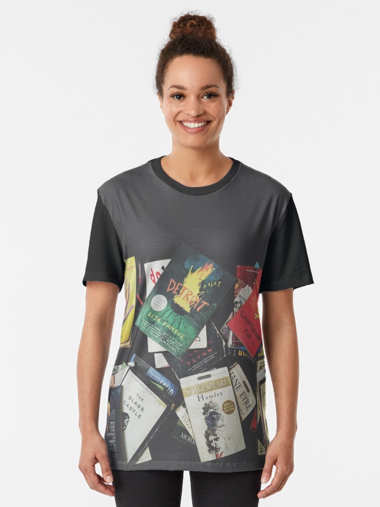 Alternate view of These are a few of my favorite things Graphic T-Shirt