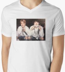 yoonmin tony montana Men's V-Neck T-Shirt