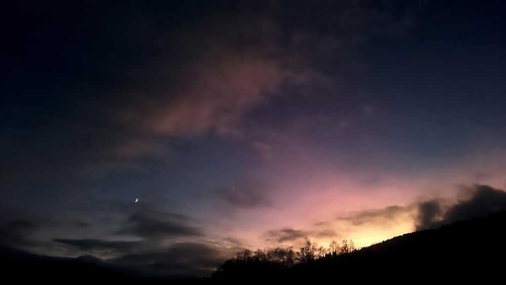 Evening Sky by svehex