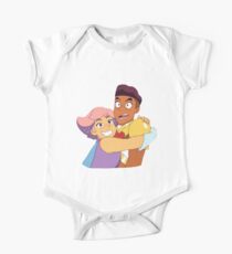 Glimmer & Bow Hug | She-Ra und die Prinzessinnen der Macht Baby Body Kurzarm