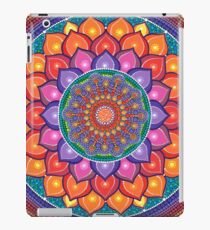 Lotus Rainbow Mandala iPad-Hülle & Skin
