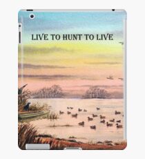 Live To Hunt To Live iPad Case/Skin