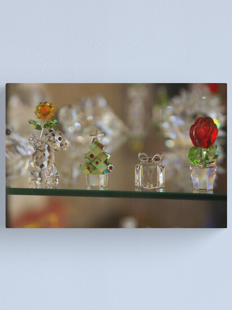 Alternate view of Felix Navidad - It's The World's Smallest Christmas Tree Canvas Print