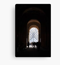la pyramide du louvre, paris Canvas Print