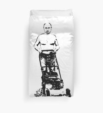 Lustiger Vladimir Putin, der den Rasen Meme mäht Bettbezug