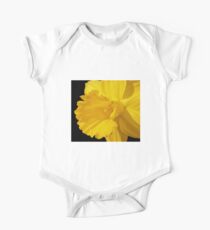Daffodil Trumpet One Piece - Short Sleeve