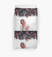 PEEP AND ROSES Duvet Cover