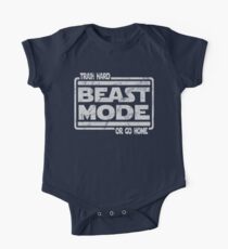 Beast Mode - Hart trainieren oder nach Hause gehen Baby Body Kurzarm