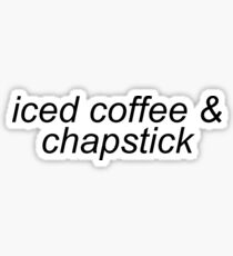 Pegatina café helado y chapstick Emma Chamberlain