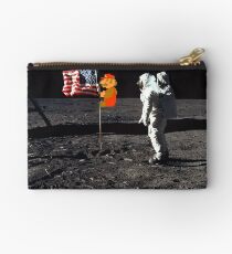 Super Mario On the Moon Studio Pouch