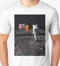Super Mario On the Moon Unisex T-Shirt