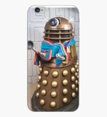Gold Dalek wears Jodie Whittaker's Scarf in Doctor Who iPhone Case