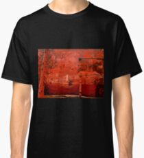 RUSTY AND WEATHERED OLD TRAIN Classic T-Shirt