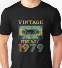 40th Birthday Gift Vintage february 1979 Year Old Mixtape Unisex T-Shirt