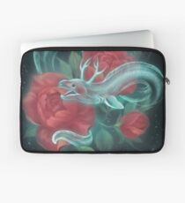 Geisteraal und Rosen Laptoptasche