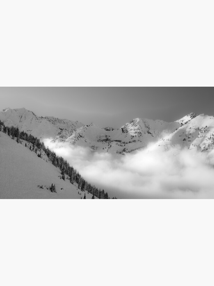 Skiing the clouds by LumenLux