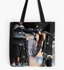 Lily Allen, Too darn hot! Tote Bag