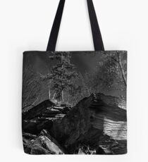 Staggered Tote Bag