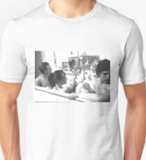 dreamers tea Unisex T-Shirt