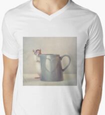 Snoozy loves milk Men's V-Neck T-Shirt