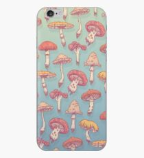 Champignons iPhone Case