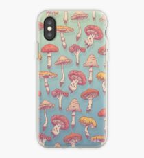 Champignons iPhone Case