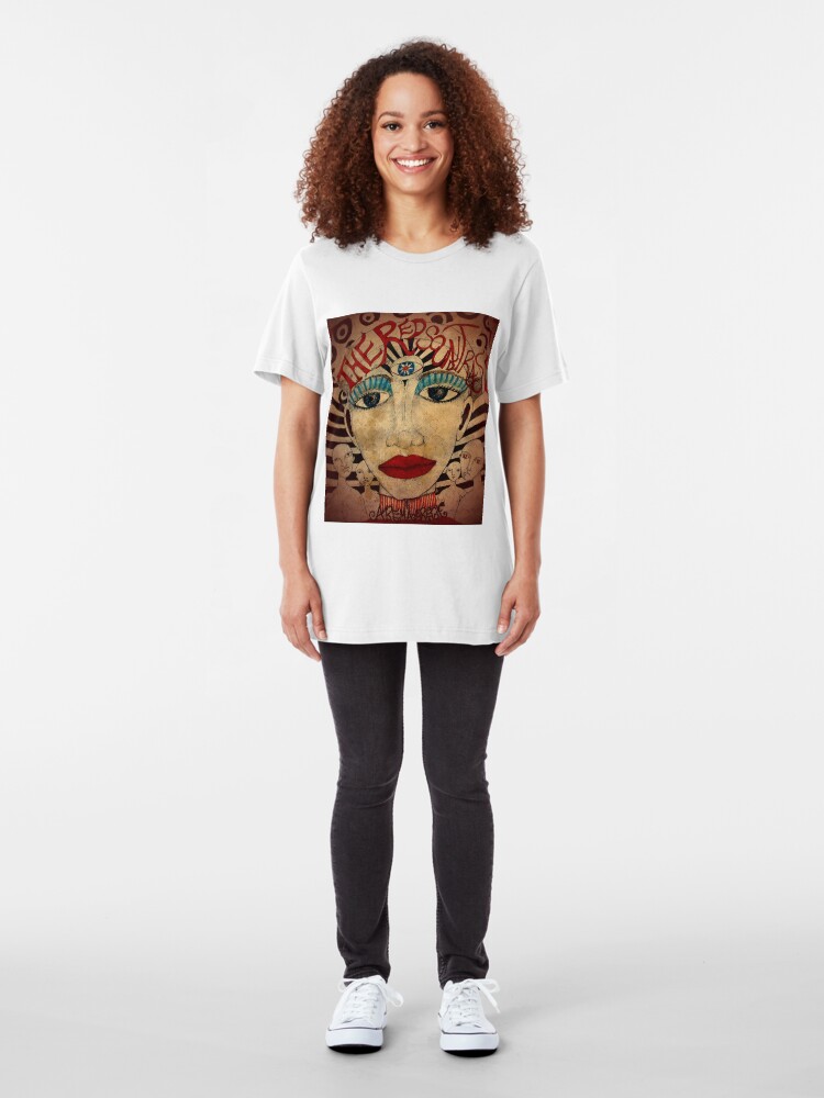 Vista alternativa de Camiseta ajustada The Red Soundtracks - Art Cover