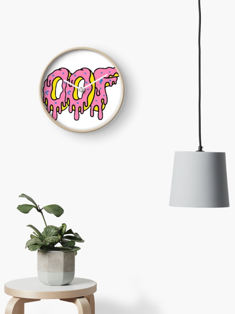 Oof Donut Clock By Lukaslabrat Redbubble - oof donut by roblox
